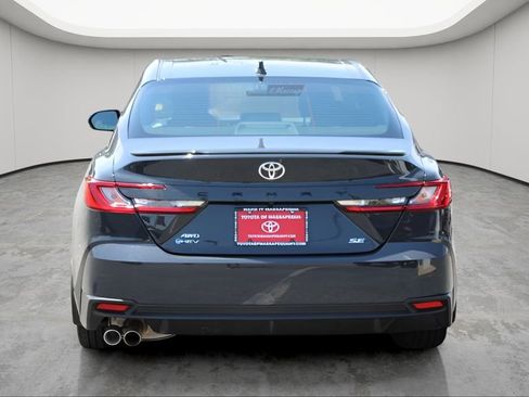 Certified 2025 Toyota Camry SE w/ Convenience Package AWD/4WD image 4
