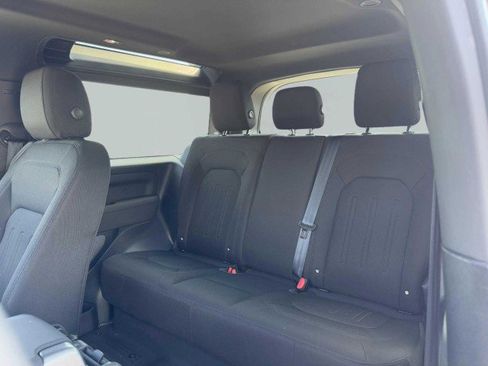 Used 2021 Land Rover Defender 90 image 35