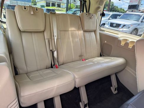 Used 2017 Lincoln Navigator Reserve AWD/4WD image 18