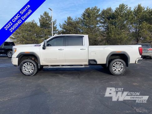 Used 2022 GMC Sierra 2500 Denali image 3
