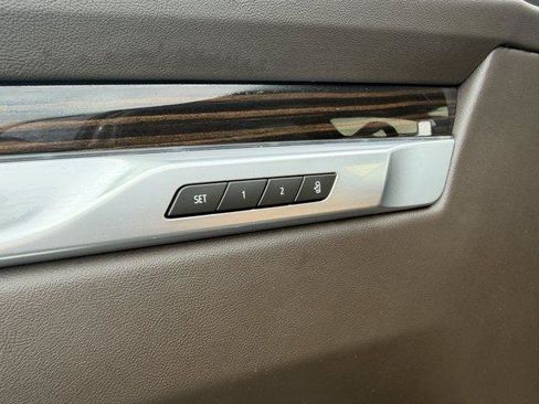 Used 2026 Cadillac Escalade Luxury w/ LPO, Radiant Package AWD/4WD image 24