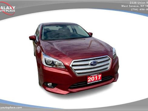 Used 2017 Subaru Legacy 2.5i Limited image 3
