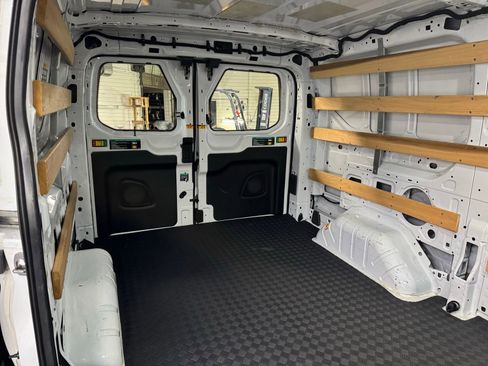 Used 2023 Ford Transit 250 Low Roof AWD w/ Exterior Upgrade Package image 34