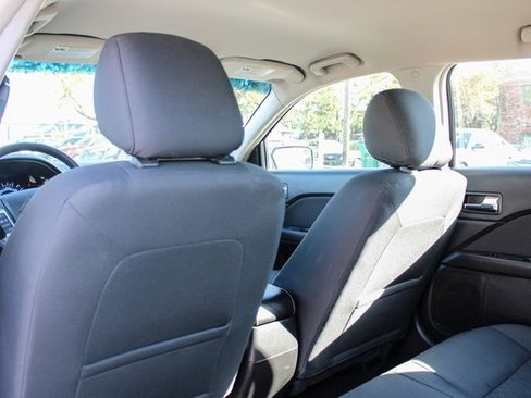 Used 2012 Ford Fusion SE image 34