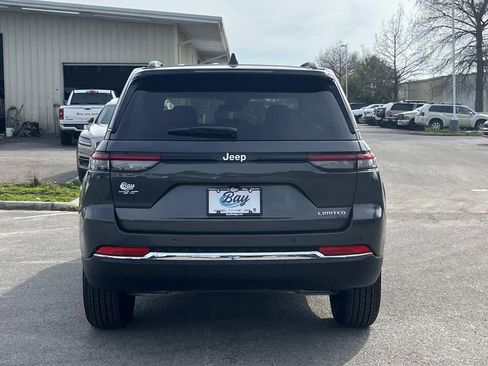 New 2025 Jeep Grand Cherokee Limited image 4