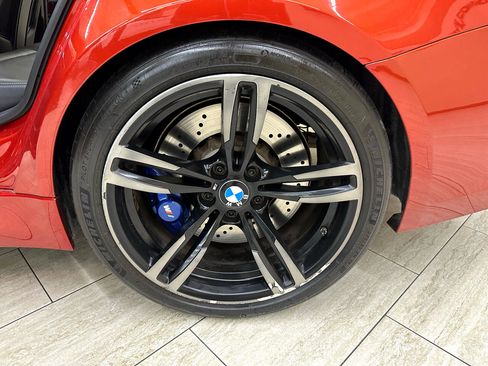Used 2018 BMW M3 image 40