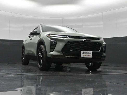 New 2026 Chevrolet Trax ACTIV w/ Sunroof Package FWD image 19