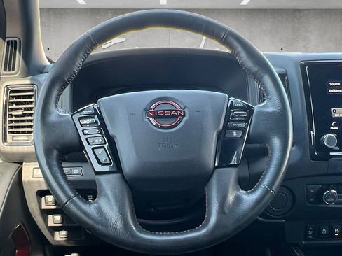 Used 2022 Nissan Titan PRO-4X w/ Pro-4x Convenience Package image 21