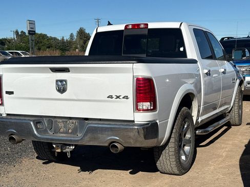 Used 2016 RAM 1500 Laramie AWD/4WD image 4
