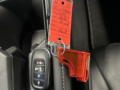 Used 2023 Honda Accord Touring image 35