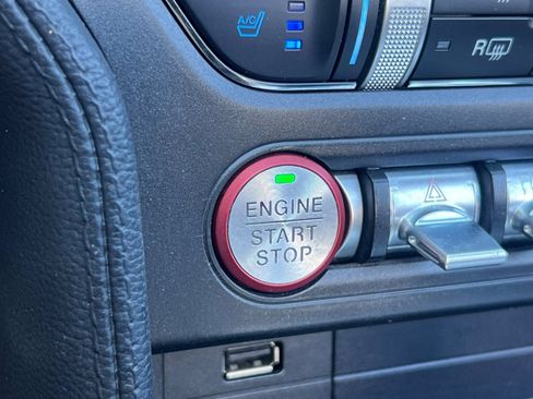 Used 2021 Ford Mustang Premium RWD image 15