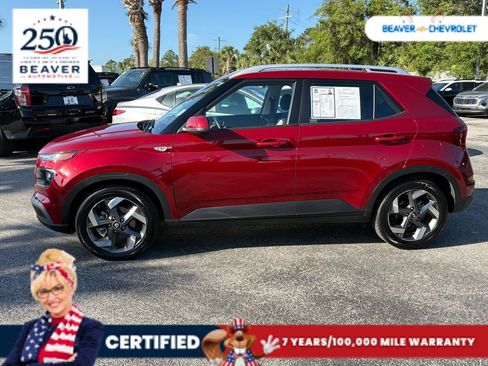 Used 2025 Hyundai Venue SEL FWD image 4