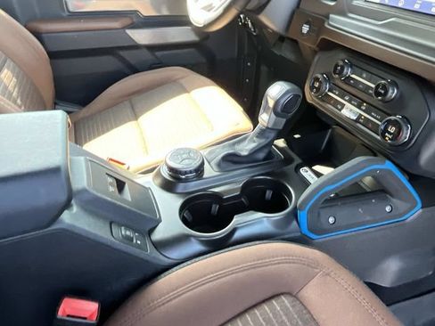 Used 2023 Ford Bronco Outer Banks AWD/4WD image 18