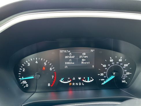 Used 2020 Ford Escape SE image 7