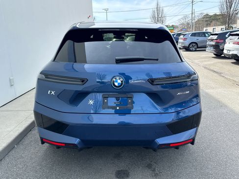 Certified 2025 BMW iX xDrive50 image 5