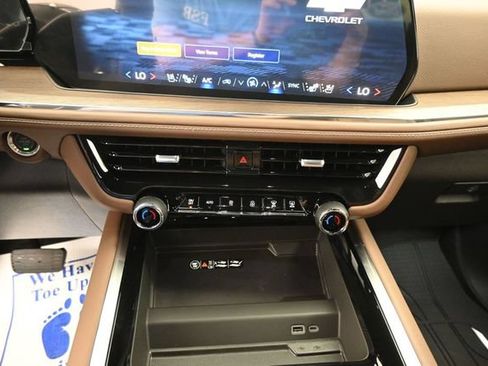 New 2026 Chevrolet Tahoe High Country AWD/4WD image 15