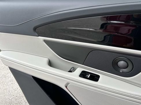 New 2026 Lincoln Nautilus Premier w/ Equipment Group 102A AWD/4WD image 17