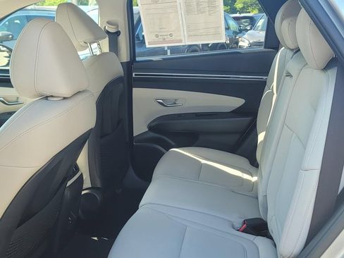 Used 2023 Hyundai Tucson SEL w/ Convenience Package AWD/4WD image 16