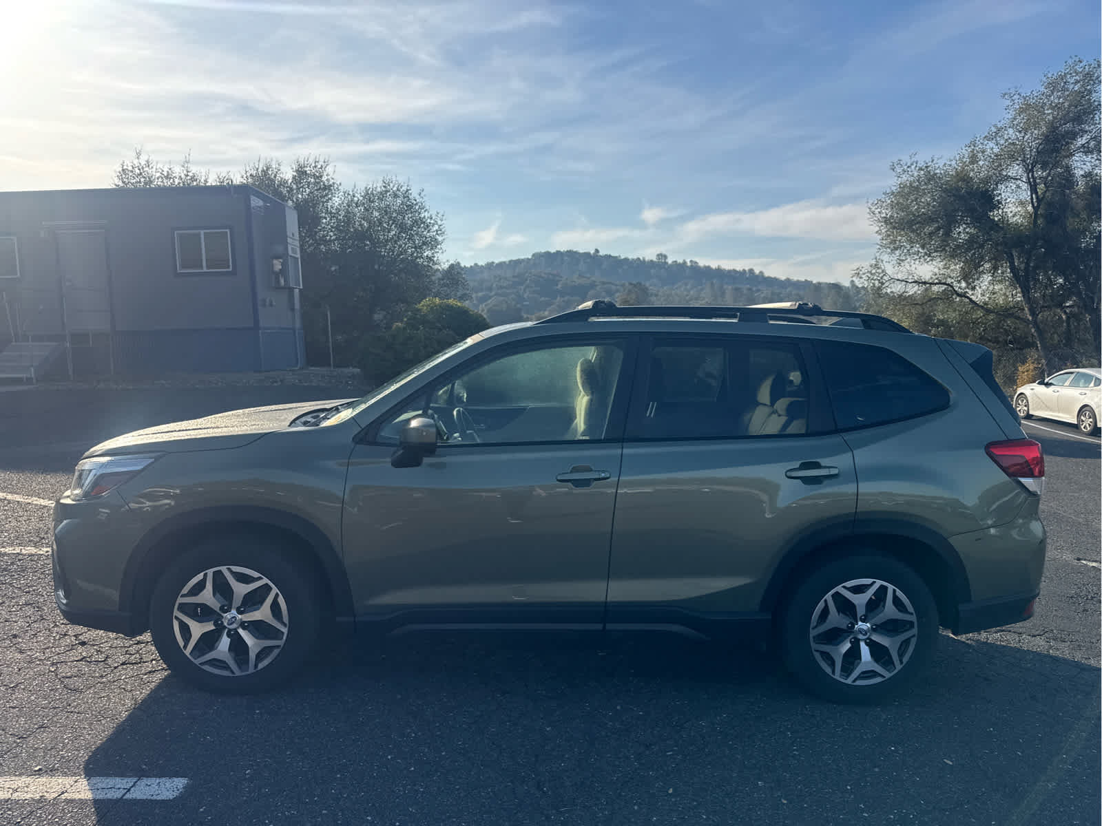 Used 2020 Subaru Forester Premium w/ Popular Package #1 AWD/4WD image 8