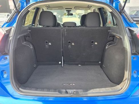 Used 2024 Nissan Kicks S image 12