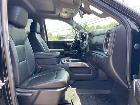 Used 2020 Chevrolet Silverado 1500 LT Trail Boss AWD/4WD image 16