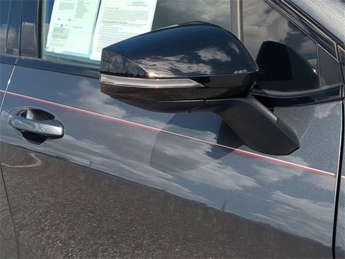 Used 2024 Kia Sportage X-Line image 12