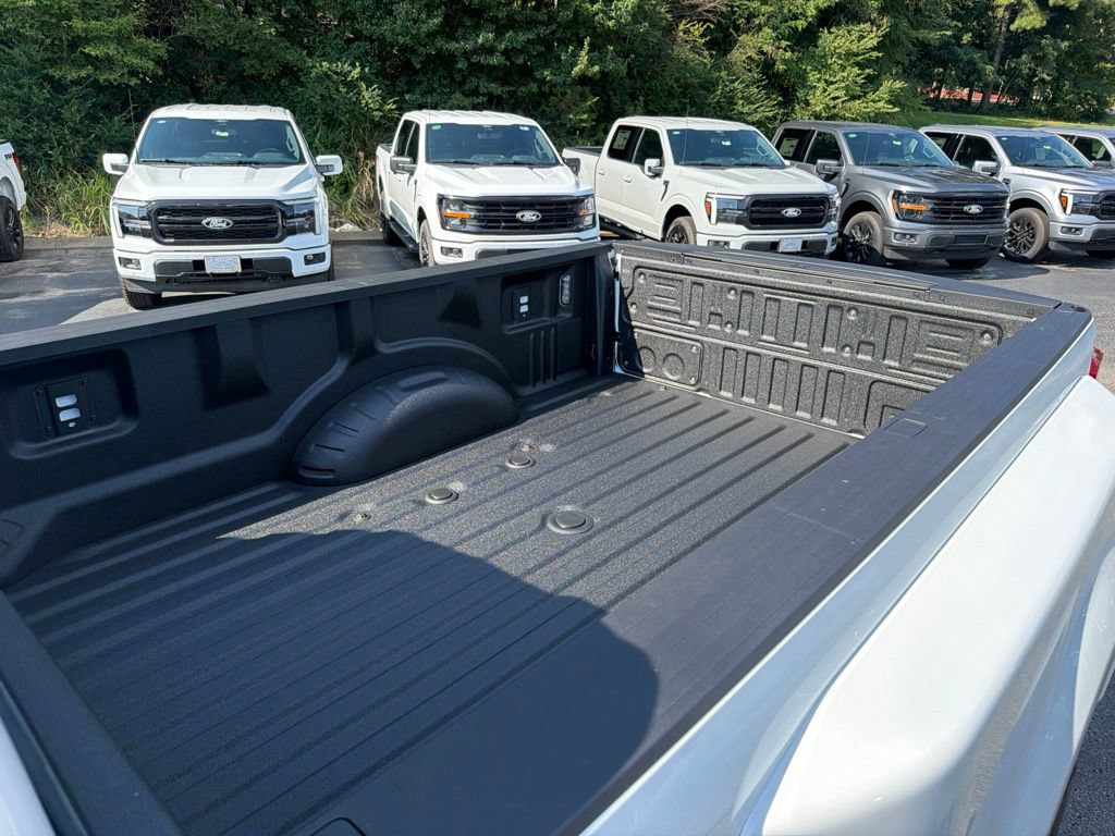 New 2026 Ford F350 Lariat w/ Lariat Ultimate Package AWD/4WD image 12