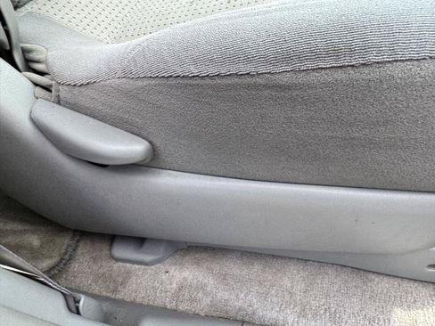 Used 2009 Toyota Sienna LE FWD image 35