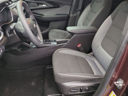 Used 2022 Chevrolet TrailBlazer LT image 15