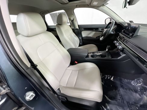 Used 2023 Honda Civic EX-L image 27