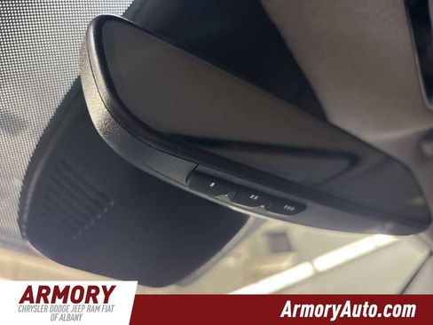 Used 2023 Hyundai Santa Fe Limited image 23