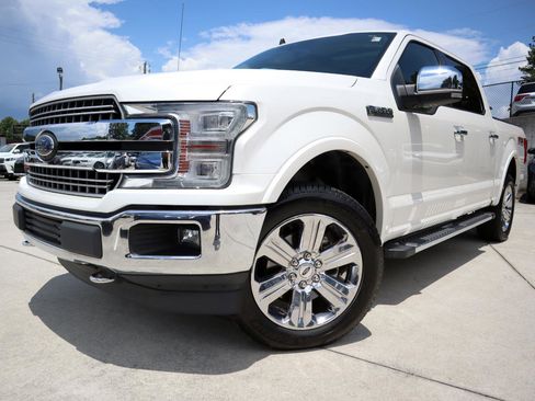 Used 2019 Ford F150 Lariat w/ Equipment Group 502A Luxury AWD/4WD image 2