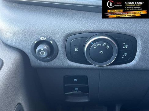 Used 2022 Ford Transit 350 XLT image 26