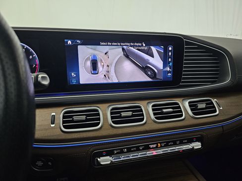 Certified 2024 Mercedes-Benz GLE 53 AMG 4MATIC image 41