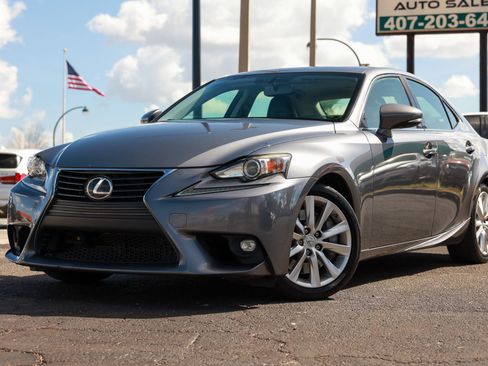 Used 2016 Lexus IS 200t image 1