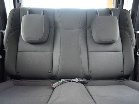 Used 2020 Jeep Wrangler Sport image 24