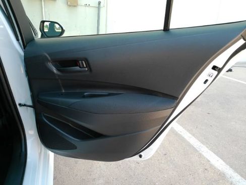 Used 2026 Toyota Corolla LE FWD image 21