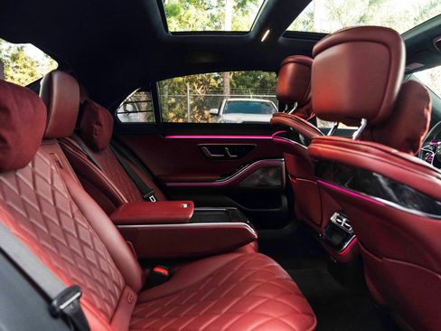 Used 2023 Mercedes-Benz S 500 4MATIC image 39