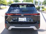 New 2025 Volkswagen Tiguan SE image 4