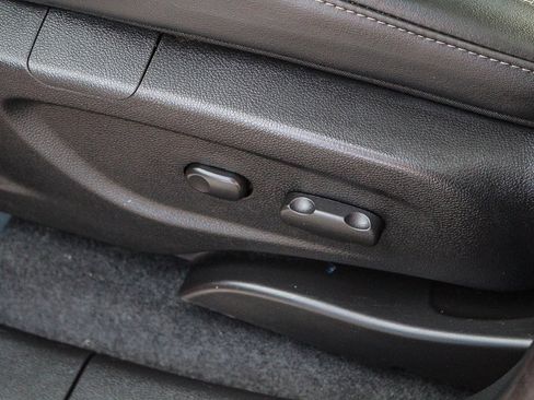 Used 2015 Chevrolet Trax LT w/ LT Sun and Sound Package image 22