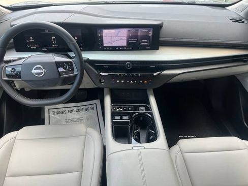 Certified 2025 Nissan Murano SL w/ Cargo Package AWD/4WD image 12