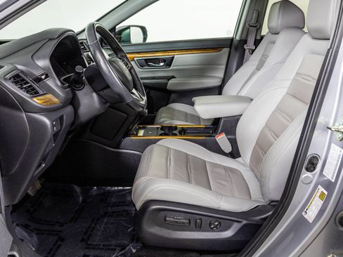 Used 2020 Honda CR-V Touring image 27