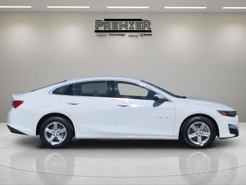 Used 2024 Chevrolet Malibu LT image 7