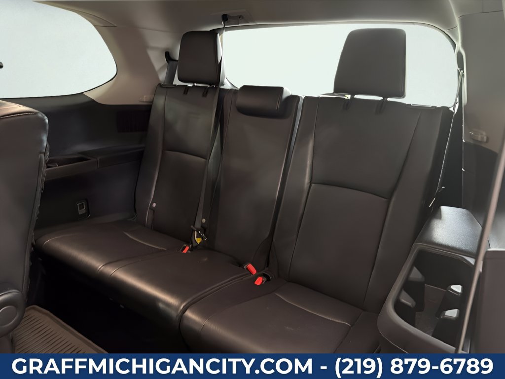 Used 2024 Toyota Grand Highlander AWD image 12