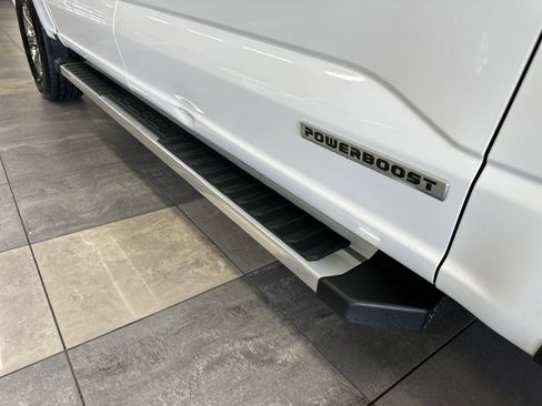 Certified 2022 Ford F150 Lariat w/ Equipment Group 502A High image 9