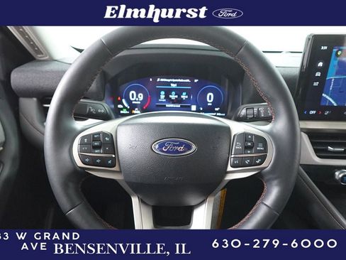 Used 2025 Ford Explorer Active w/ Active Comfort Package image 14