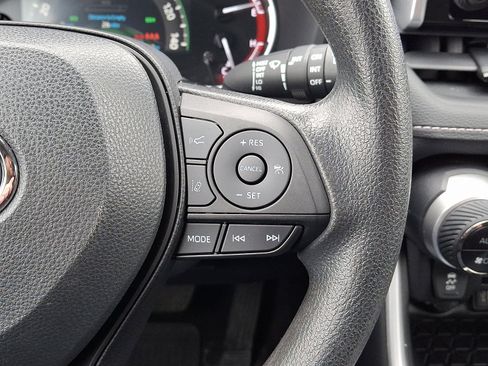 Used 2024 Toyota RAV4 XLE image 24