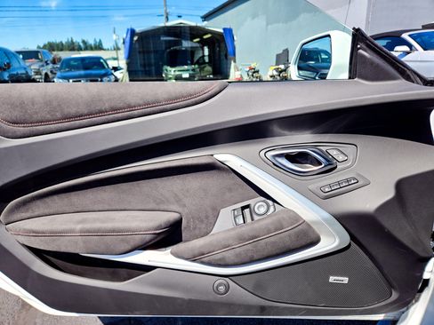 Used 2022 Chevrolet Camaro ZL1 image 24