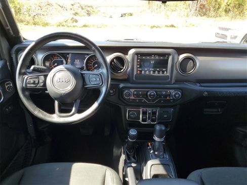 Used 2020 Jeep Wrangler Unlimited Sport image 13