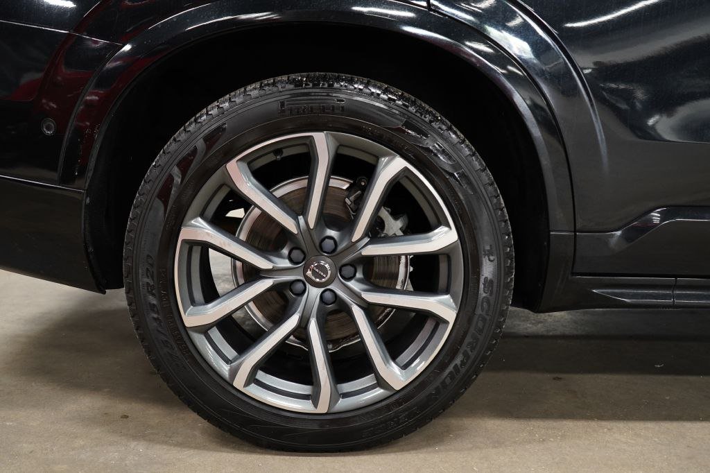 Used 2018 Volvo XC90 T6 Momentum w/ Convenience Package AWD/4WD image 32